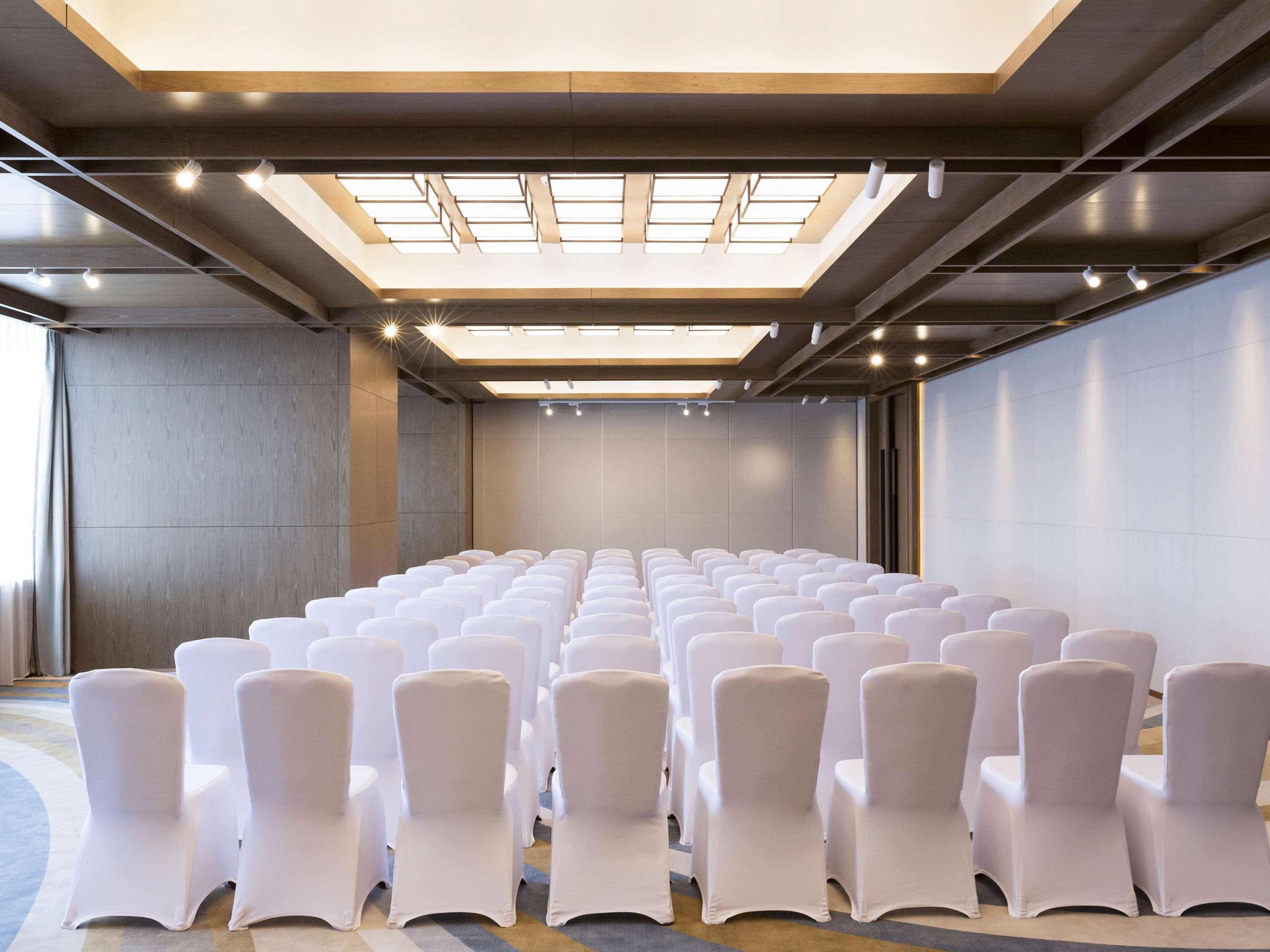 Novotel Rizhao Suning Exterior photo